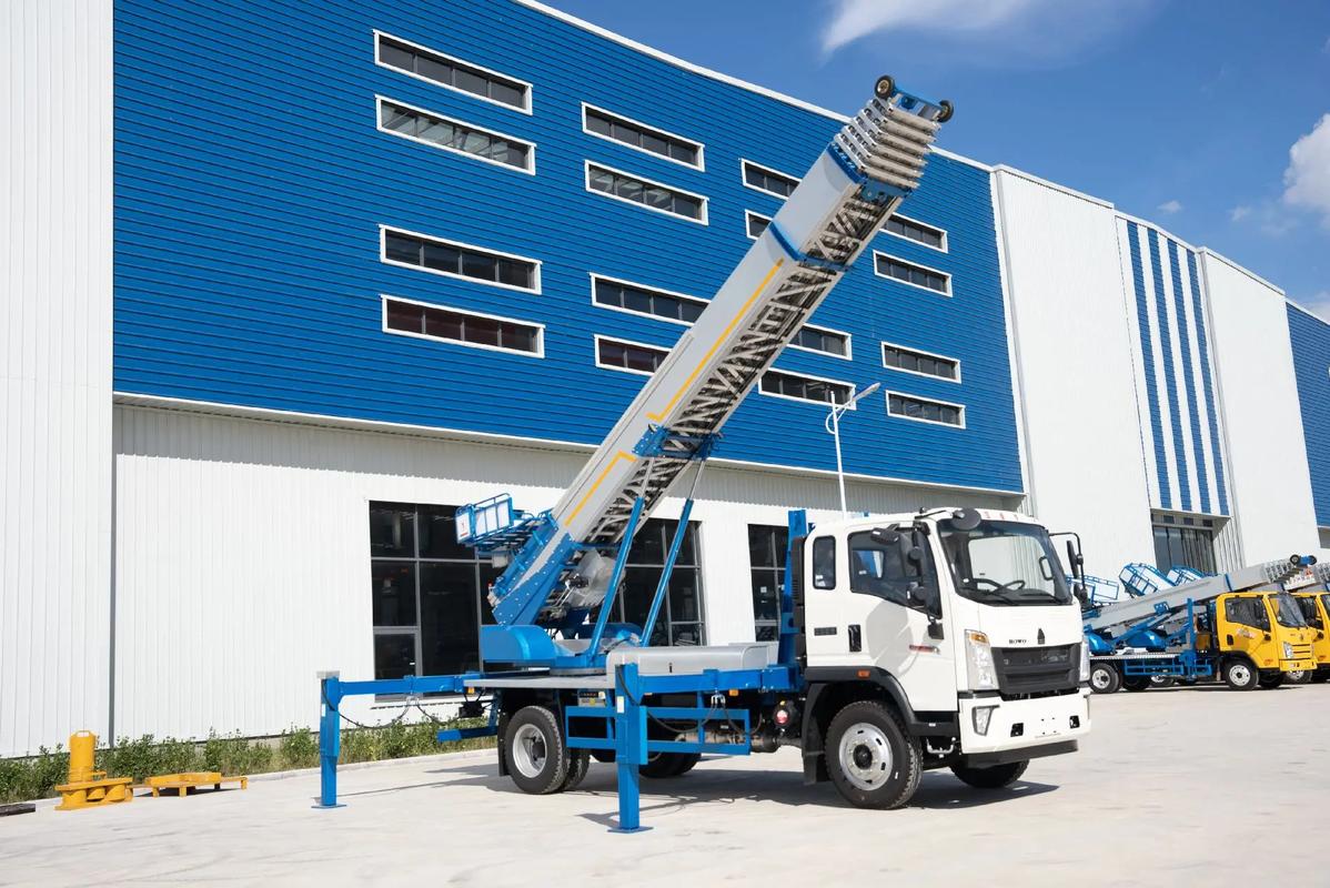 威县县小型云梯车上料车租赁多少钱