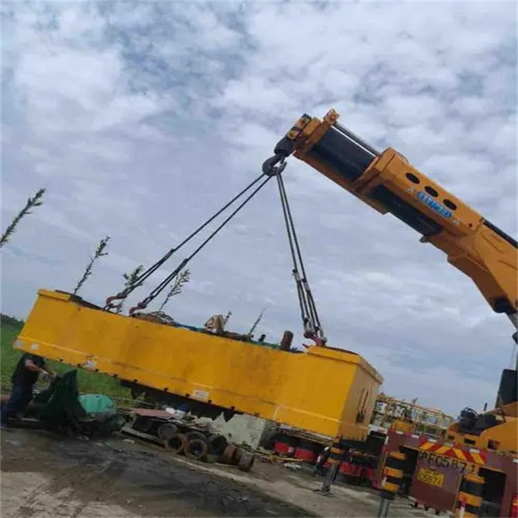 威县县随车吊吊集装箱怎么吊